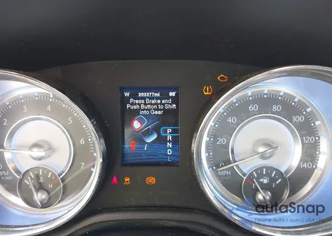 2012 Chrysler 300 from USA, damaged, VIN 2C3CCAAG8CH180712